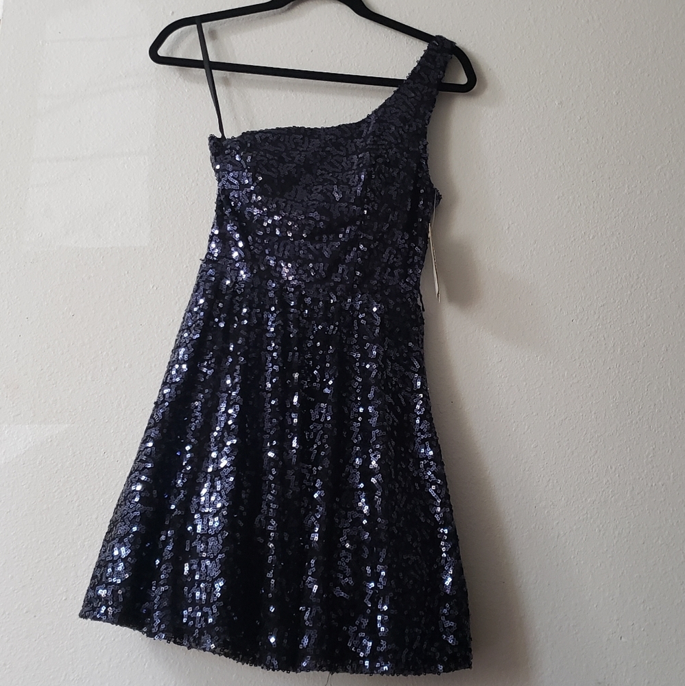 New prom/party dress